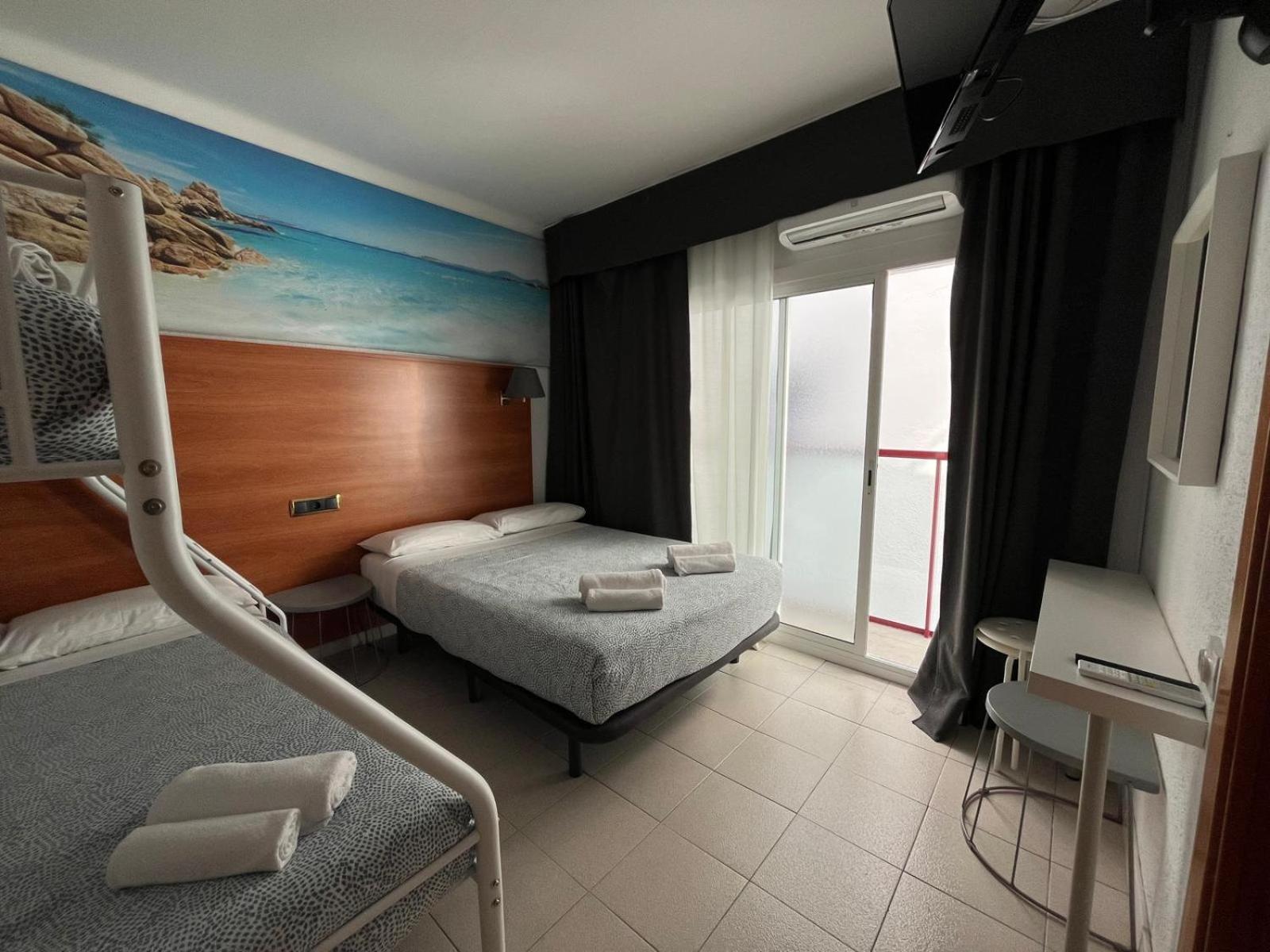 Hotel Maremagnum Лорет де Мар Екстериор снимка