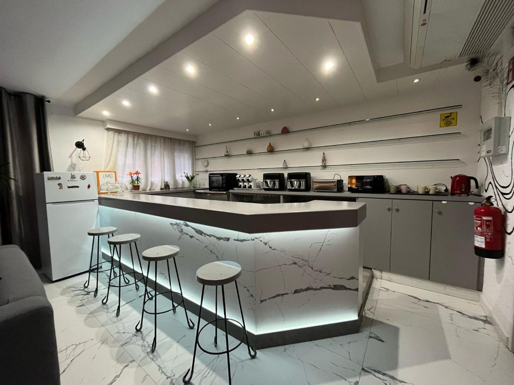 Hotel Maremagnum Лорет де Мар Екстериор снимка